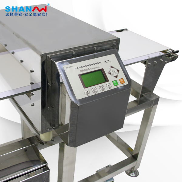 新研發的新型金屬檢測儀 藥品食品企業一刀削減勞動成本