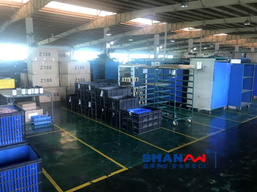 大長江集團 豪爵摩托 采購善安金屬檢測機3.jpg